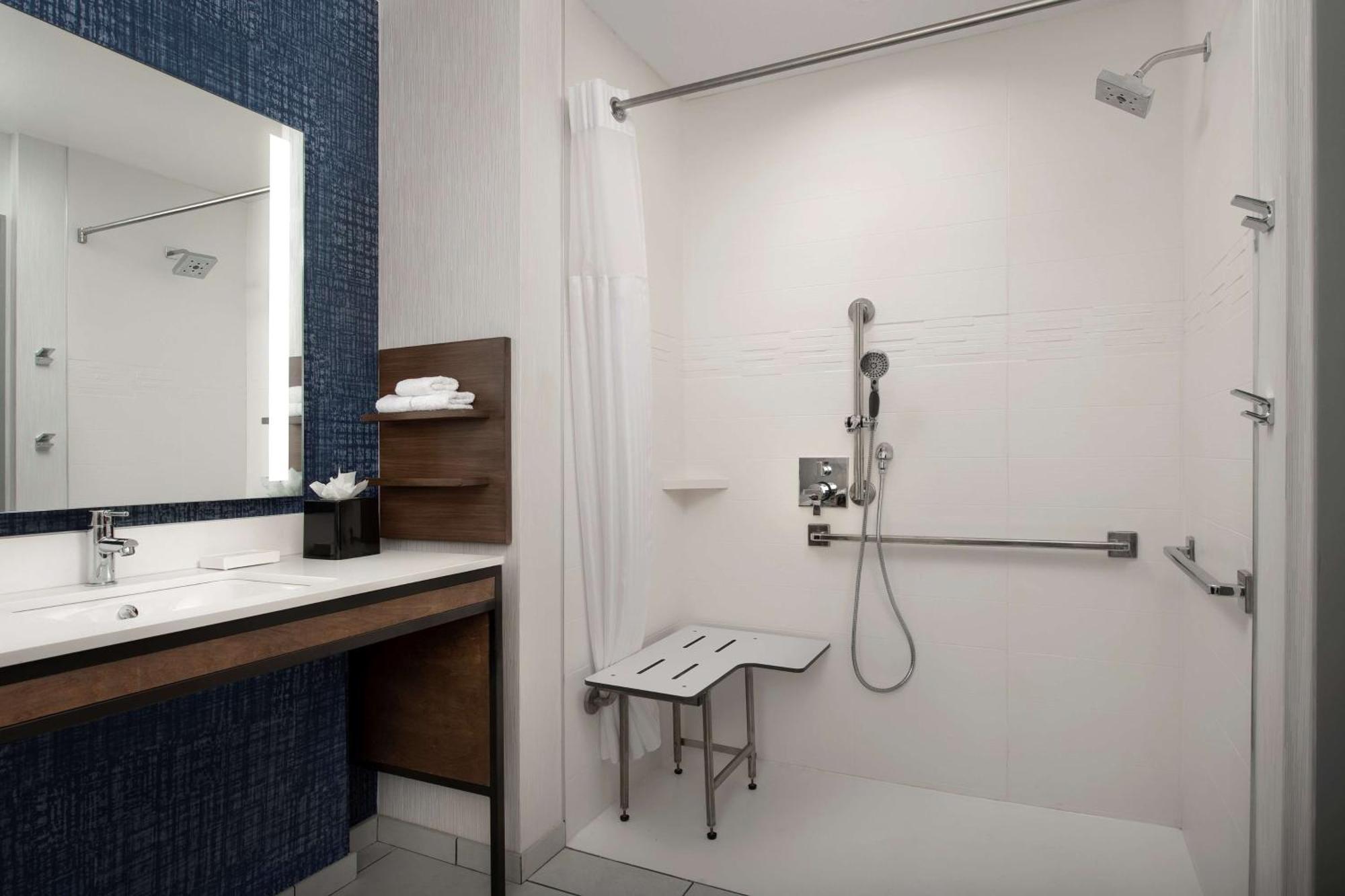 Hilton Garden Airport 3* São José